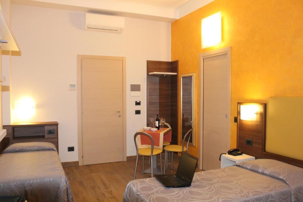 Hotel House Beatrice Milano Extérieur photo